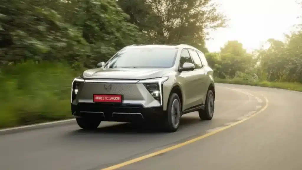 Mahindra XEV 9S Launch Brings a New Electric Storm. 2 Mahindra XEV 9S Sets New Standards in Power and Performance.